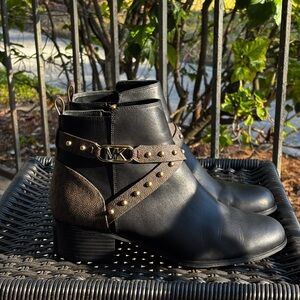 Michael Kors Kincaid Black/Brown Leather Studded Logo Ankle Boots Size 8